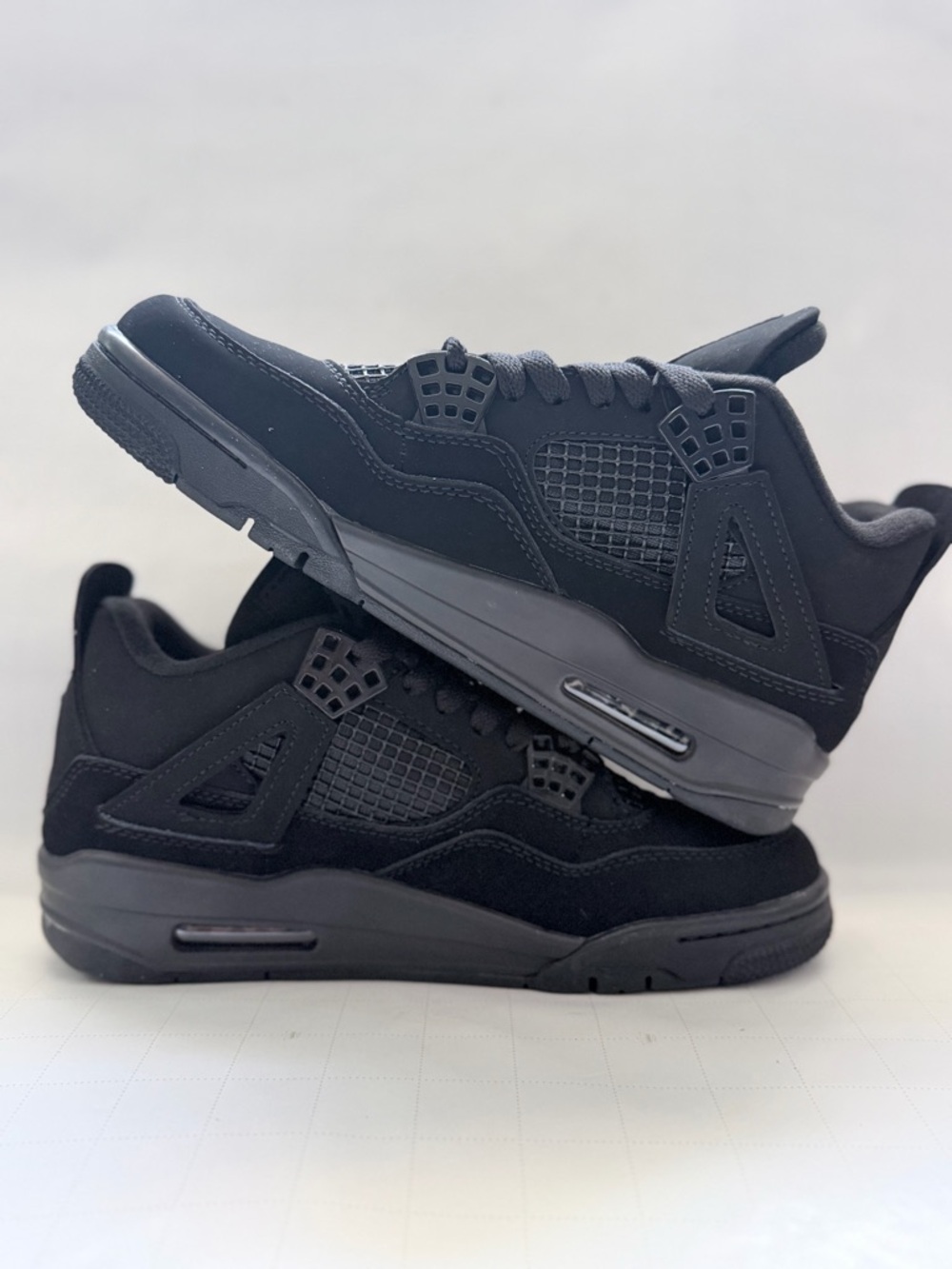 Jordan Men's Black Low-Top Sneakers